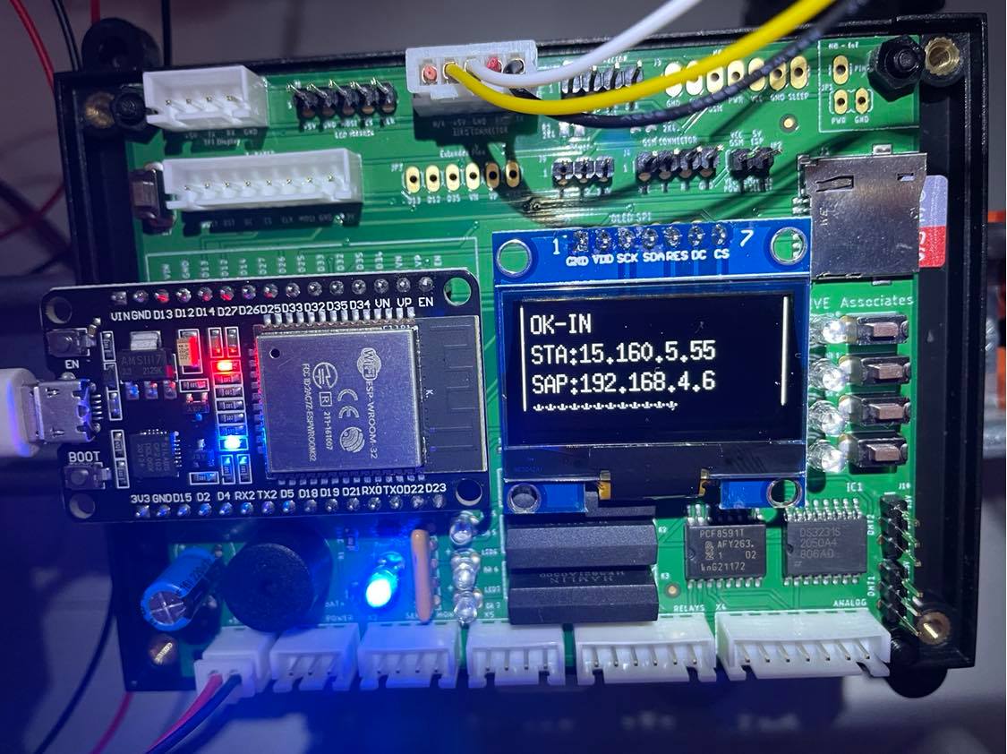 esp32 iot board